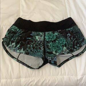 Lululemon Floral Print Speed Up Shorts